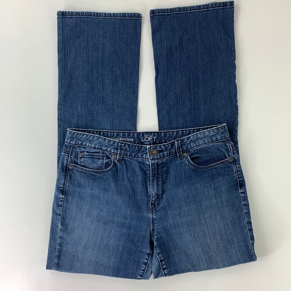 Ann Taylor LOFT Mid-Rise Modern Boot Cut J…